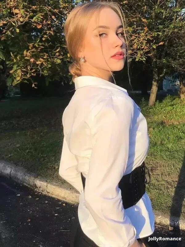 Miroslava Profile image 3