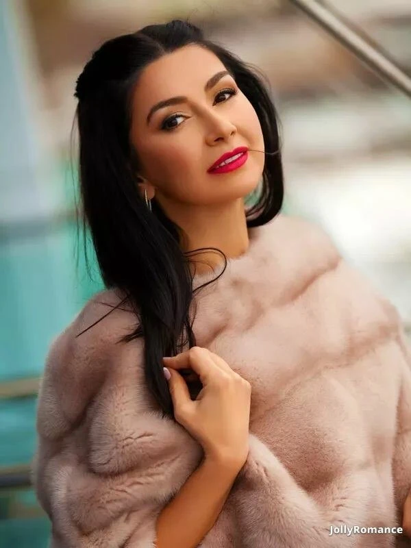 Liliia Profile image 4