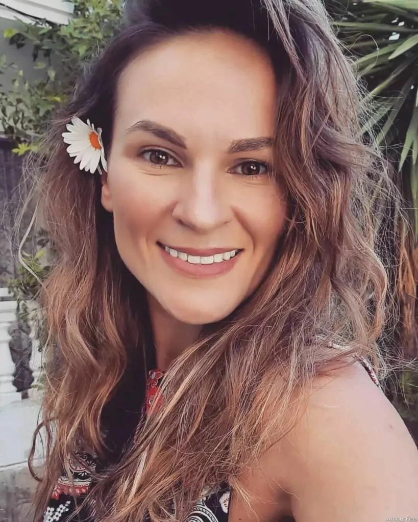 Dariia Profile image 4