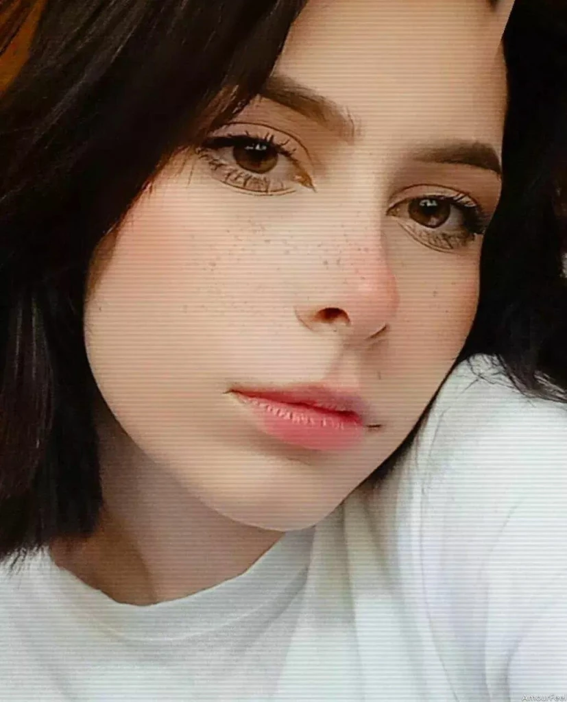 Olena Profile image 1