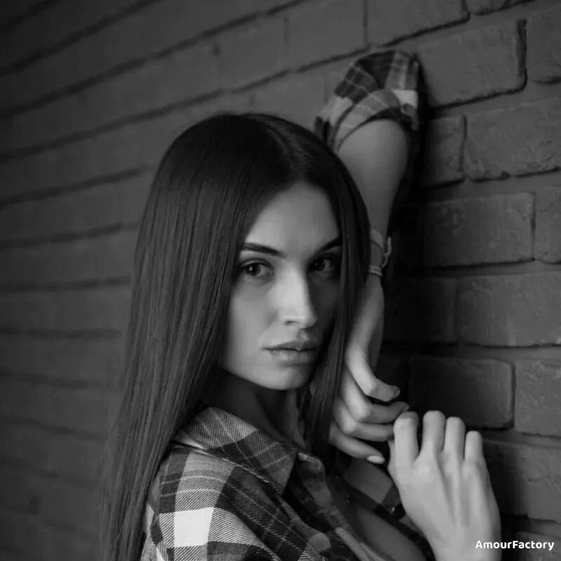 Larisa Profile image 2