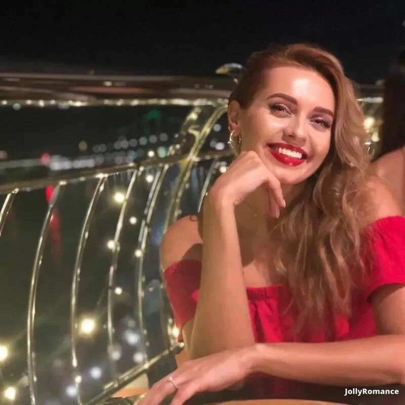 Veronika Profile image 4