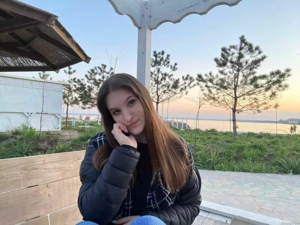 Svitlana Profile image 1