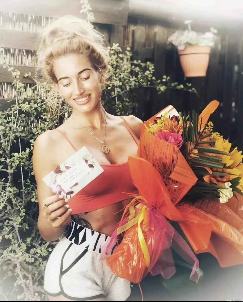 Olha Profile image 1