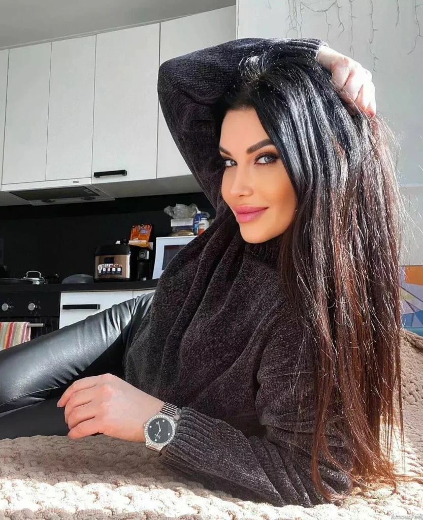 Vladislava Profile image 2