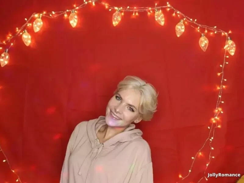 Elena Profile image 2