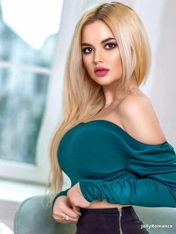 Irina Profile image 3