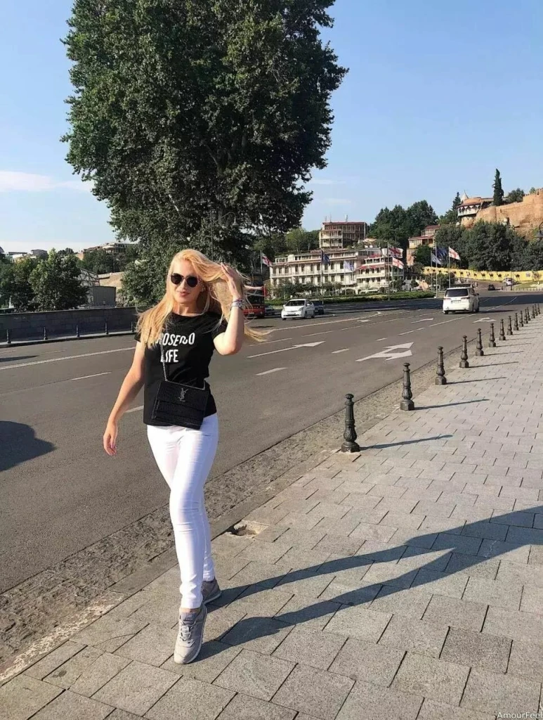 Viktoriia Profile image 2