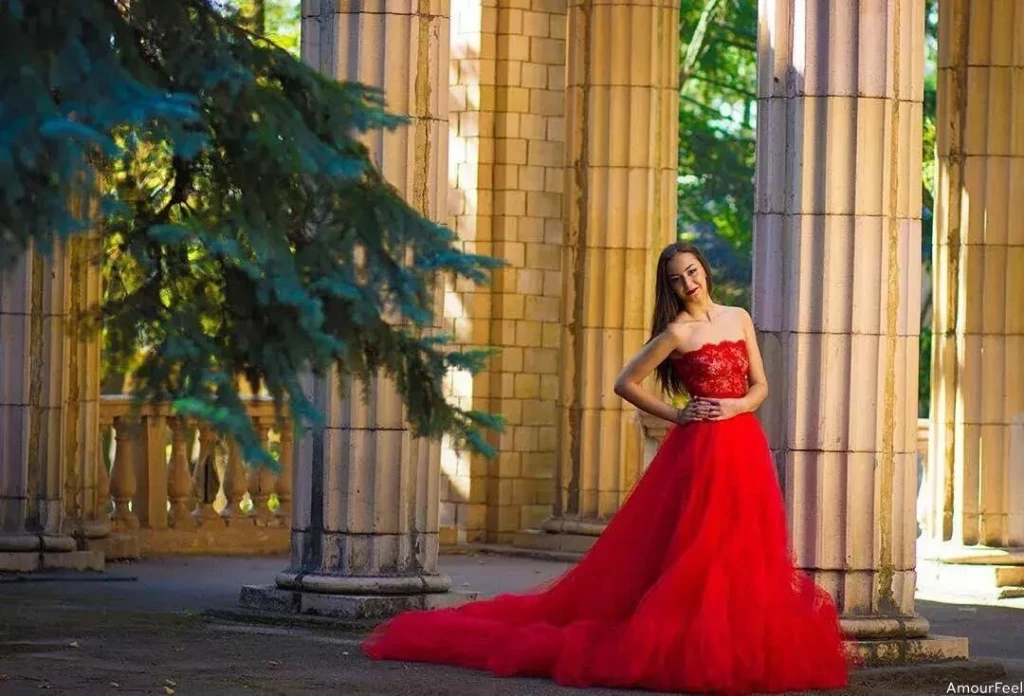 Victoria Profile image 3