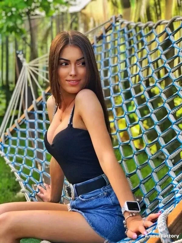 Anna Profile image 1