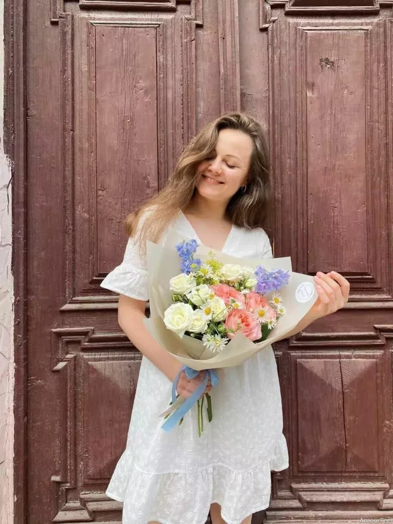 Alina Profile image 4