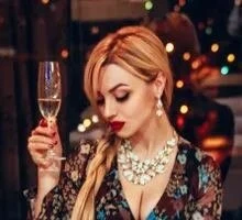 Alexandra Profile image 3