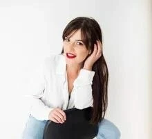 Valentina Profile image 1