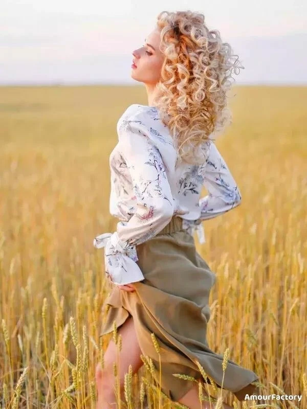 Larisa Profile image 4