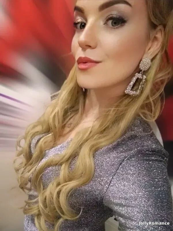 Nataliya Profile image 2