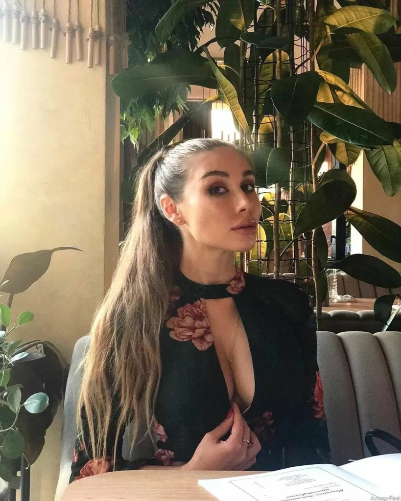 Maryna Profile image 1