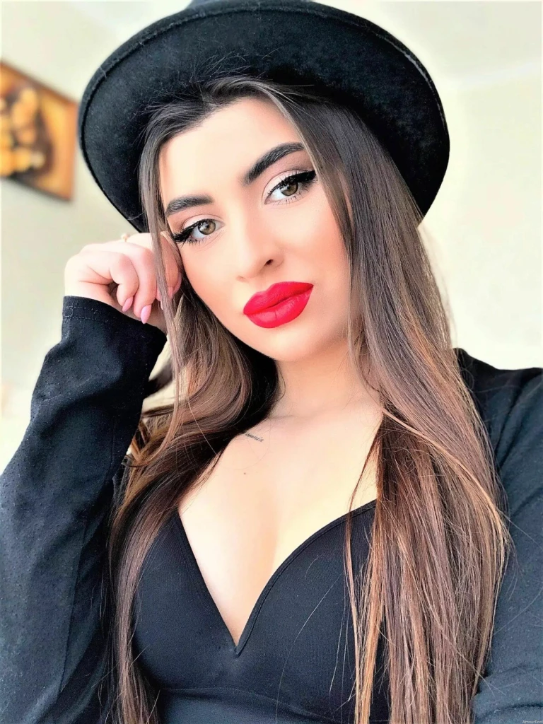 Valeriia Profile image 3