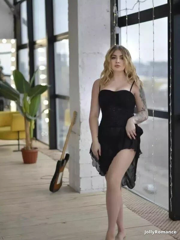 Anna Profile image 4