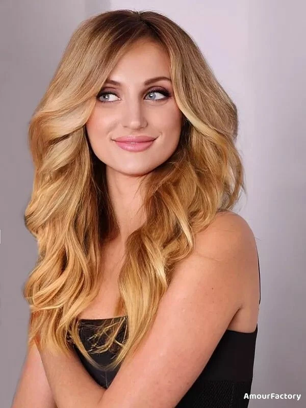 Elena Profile image 1