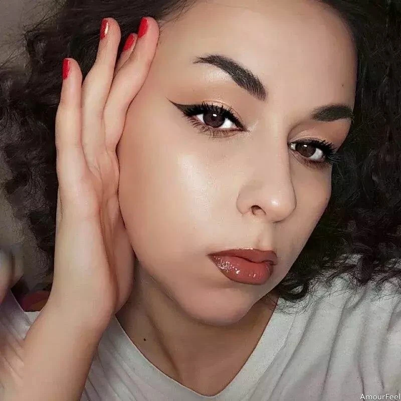 Oksana Profile image 1