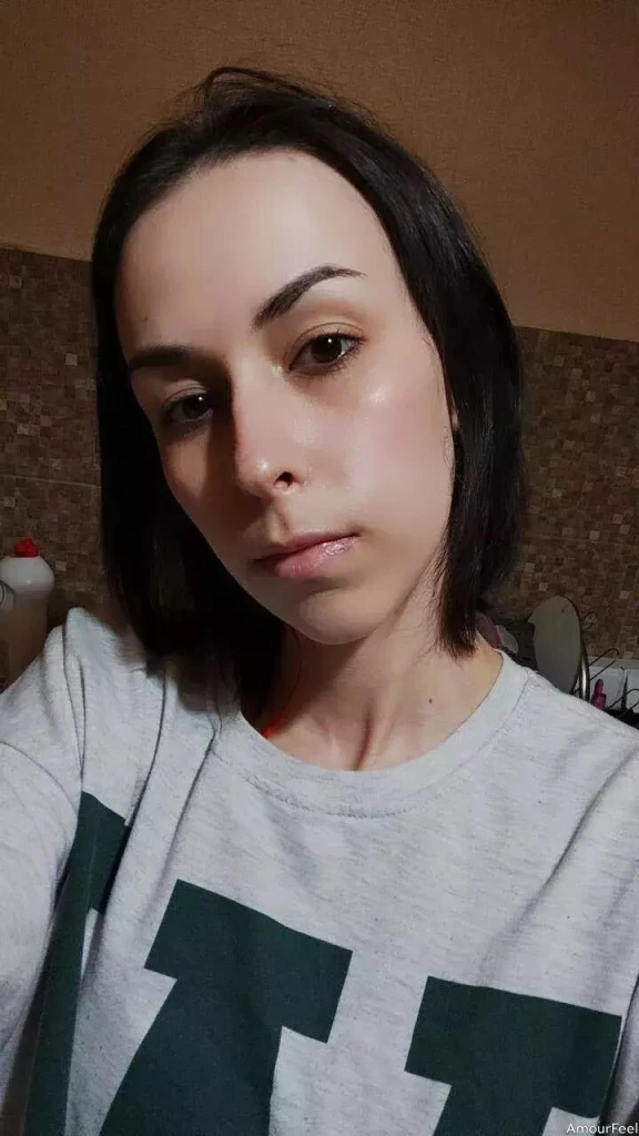 Oksana Profile image 3