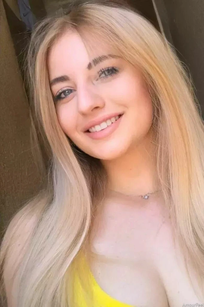 Daryna Profile image 2