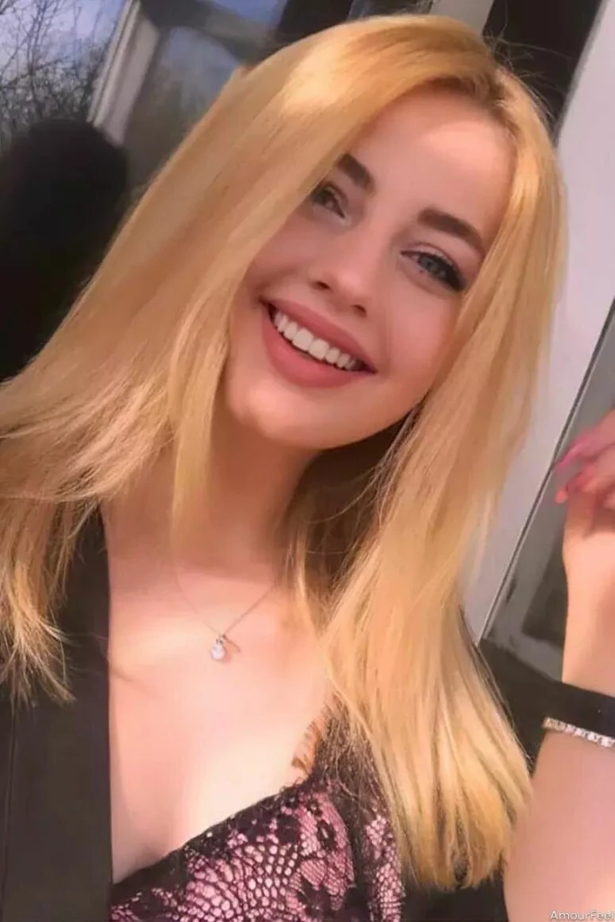 Daryna Profile image 4