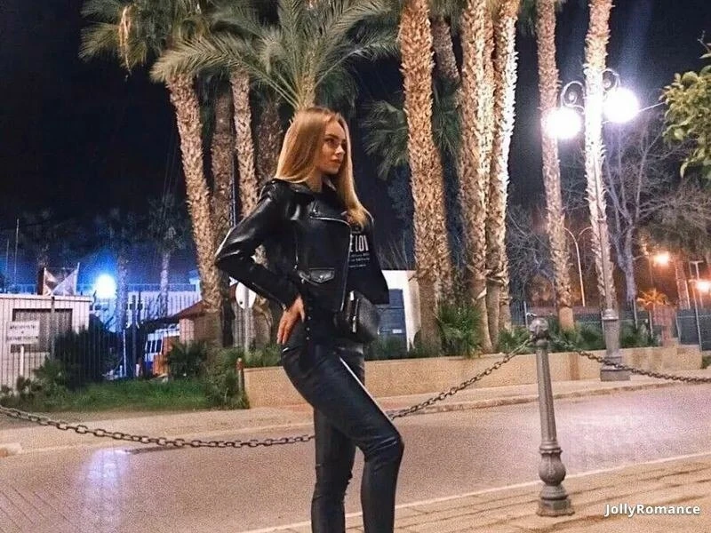 Lilia Profile image 2