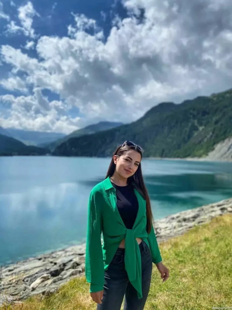 Elizaveta Profile image 4