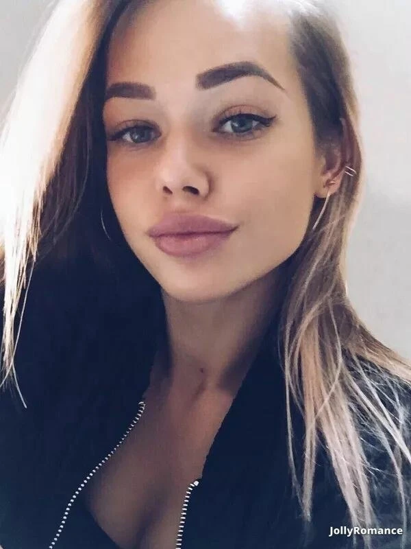 Anastasiia Profile image 3