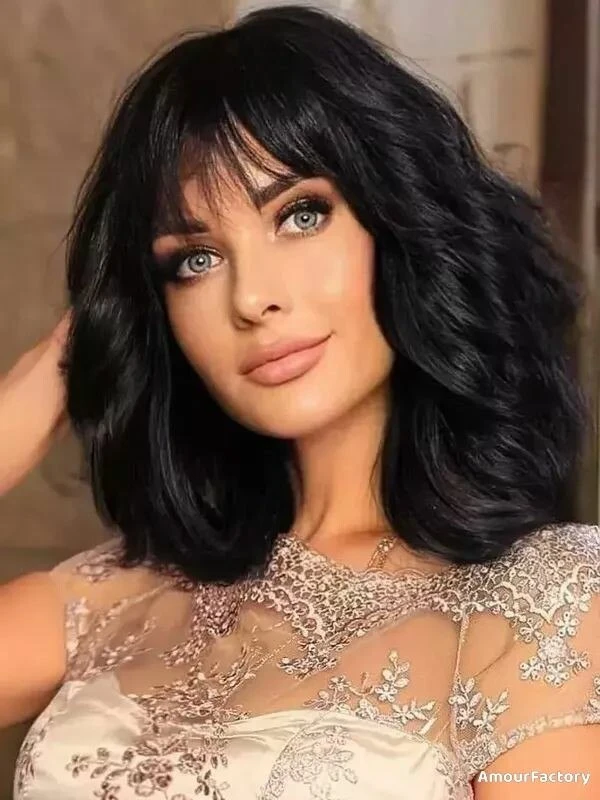 Yana Profile image 1
