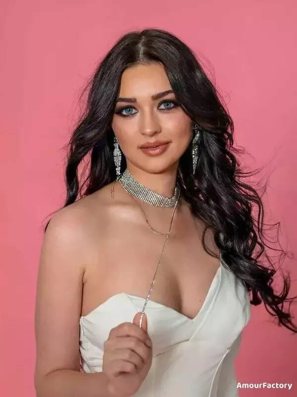 Anastasiya Profile image 2