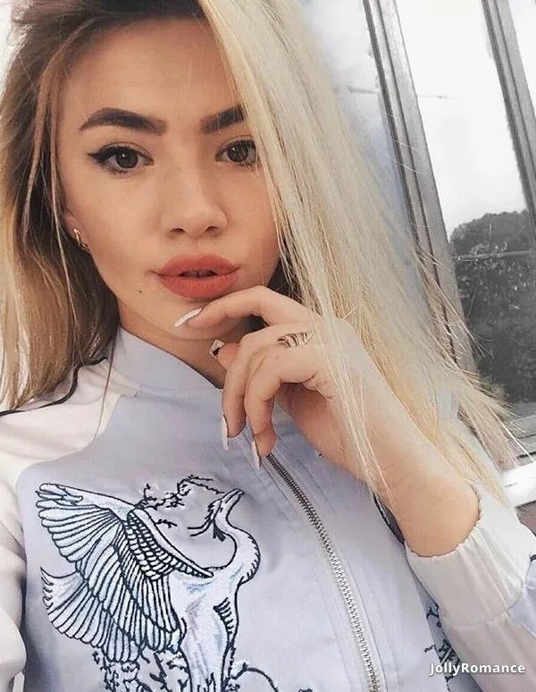 Marharyta Profile image 1