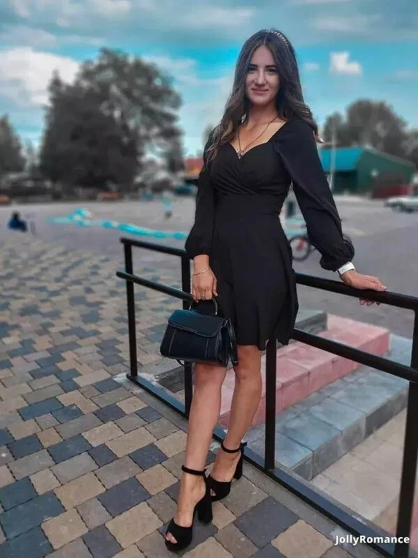 Irina Profile image 3