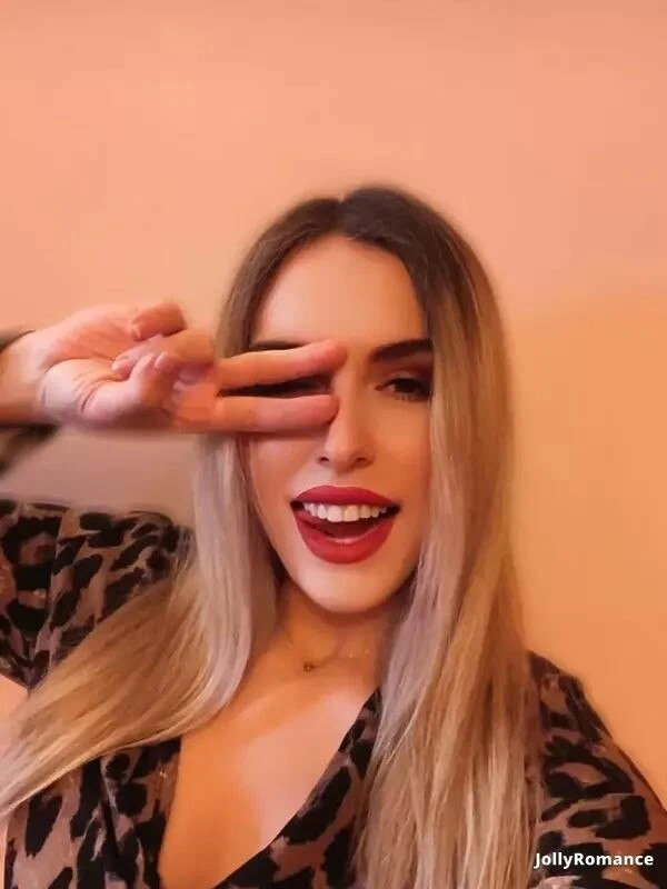 Tatiana Profile image 3