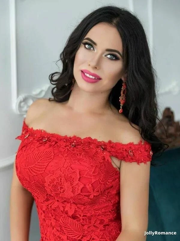 Valeriia Profile image 2